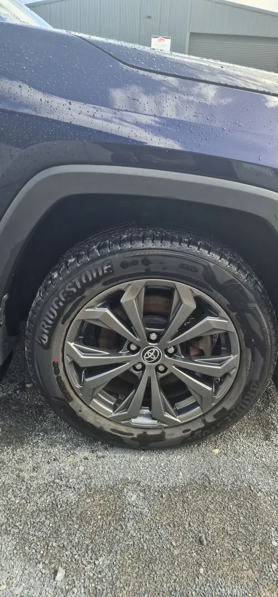 Toyota RAV4 2024 - Image 4