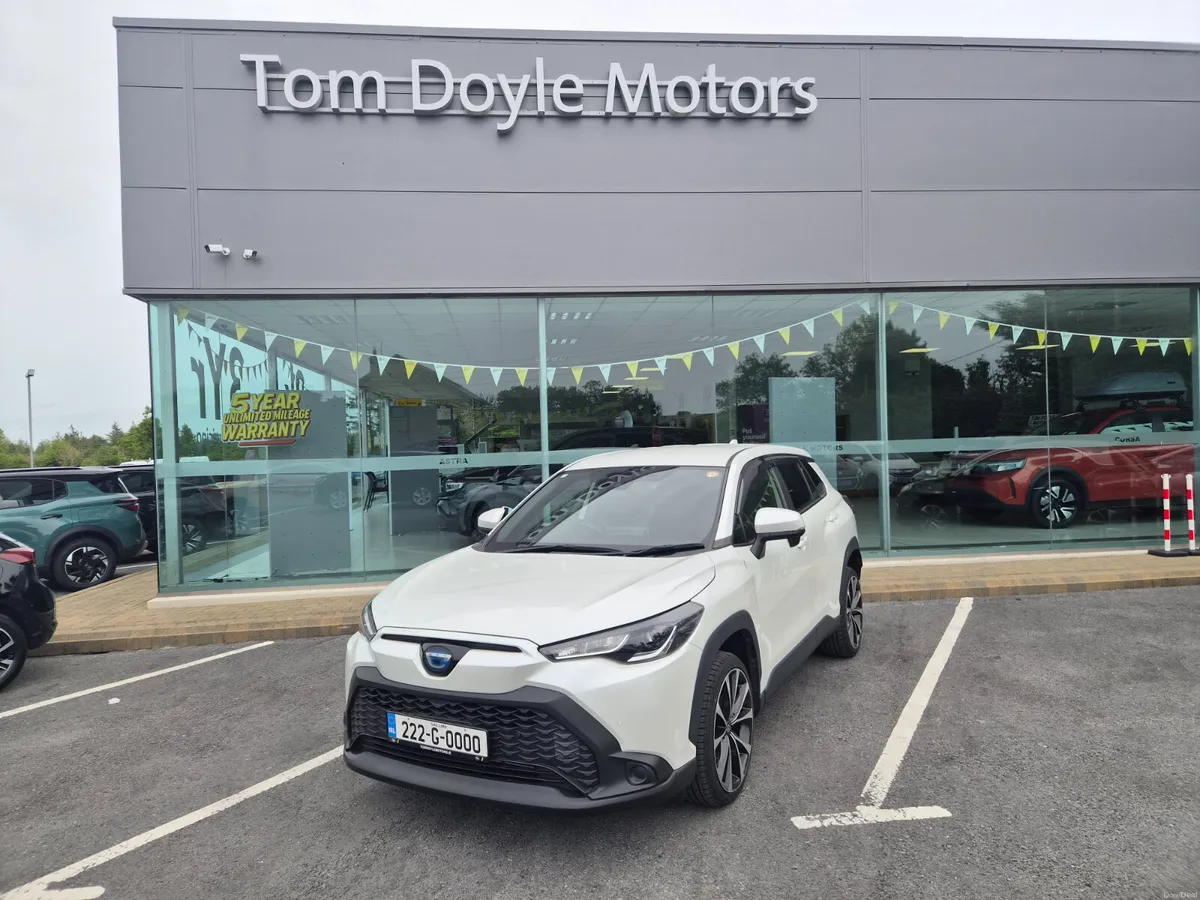 2022 Toyota Corolla Cross 1.8L Petrol Hybrid Auto - Image 1