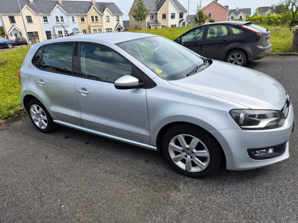 Volkswagen Polo 2012 - Image 2