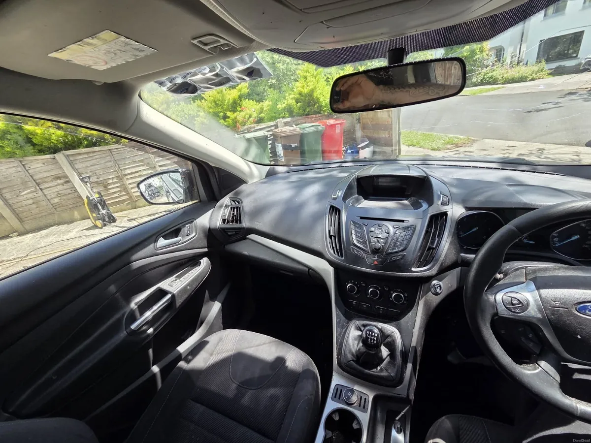 Ford Kuga 2015 - Image 4