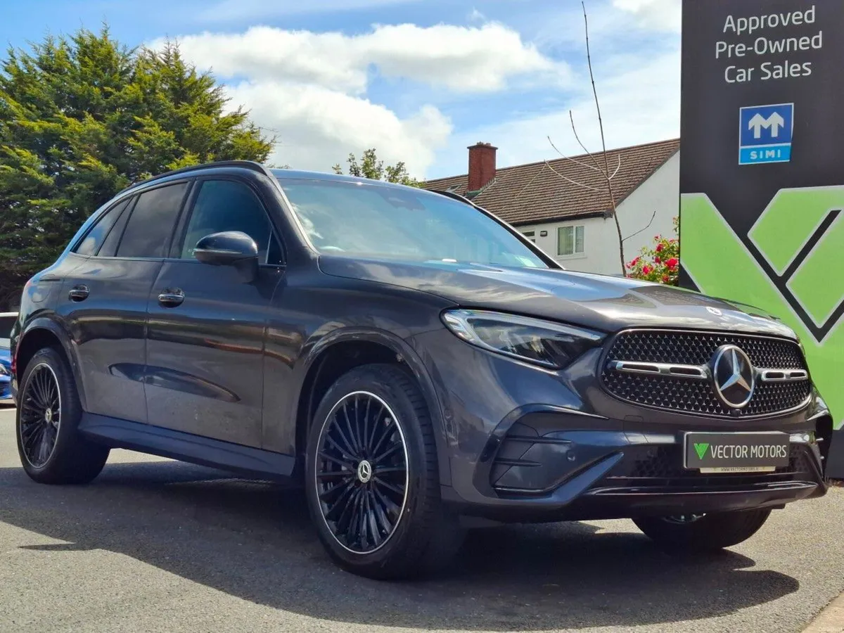 Mercedes-Benz GLC 300E AMG LINE URBAN EDITION 4MAT - Image 1