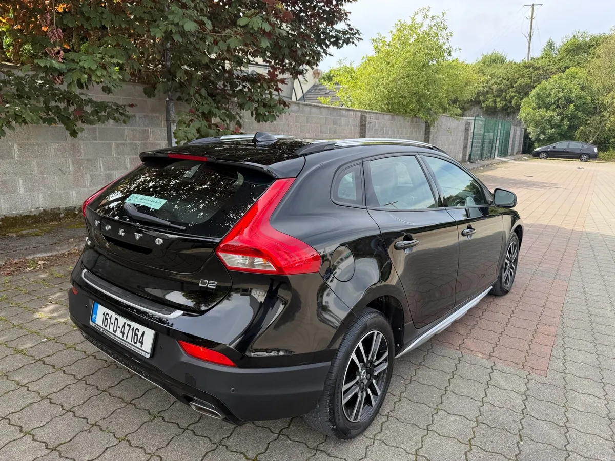 2016 VOLVO V40 CROSS COUNTRY NCT 11-26 - Image 4