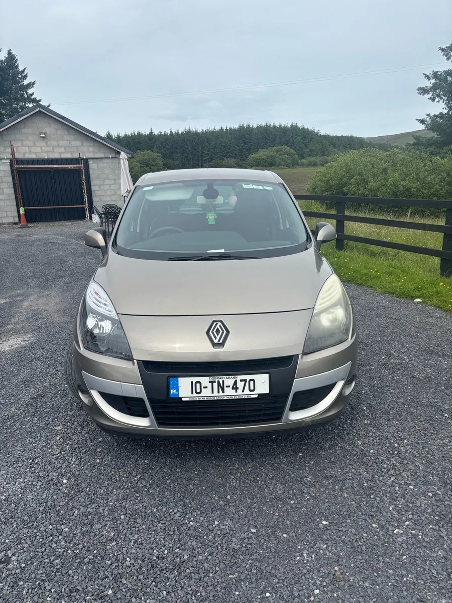 Car - Image 1