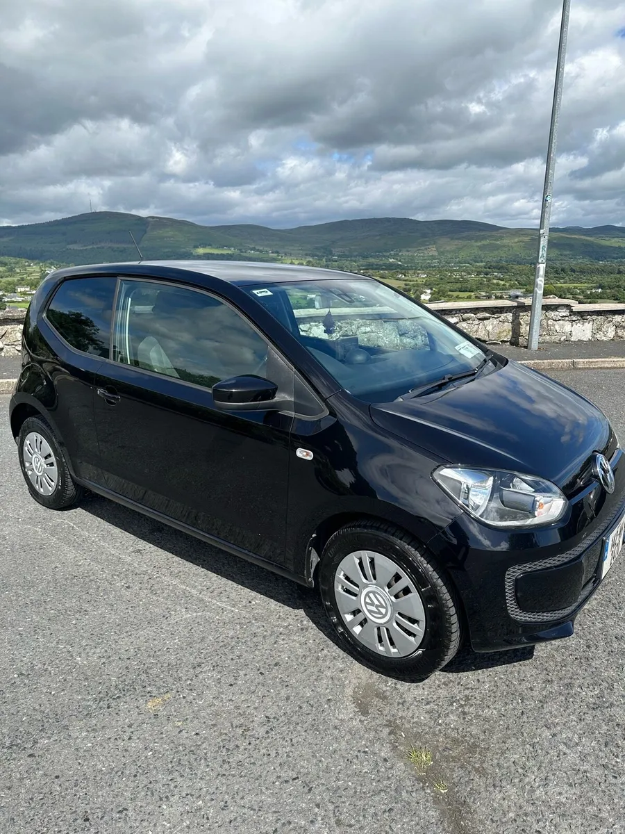 VW Up - Image 2