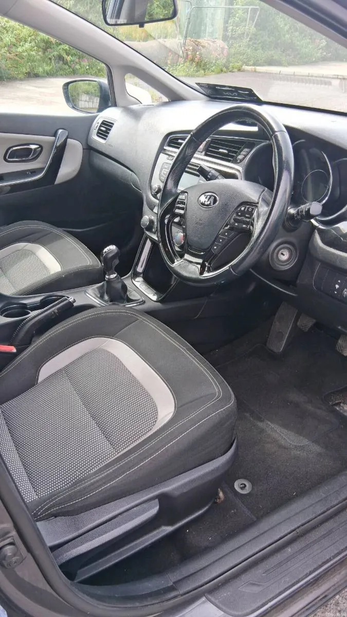 Kia Ceed - Image 6