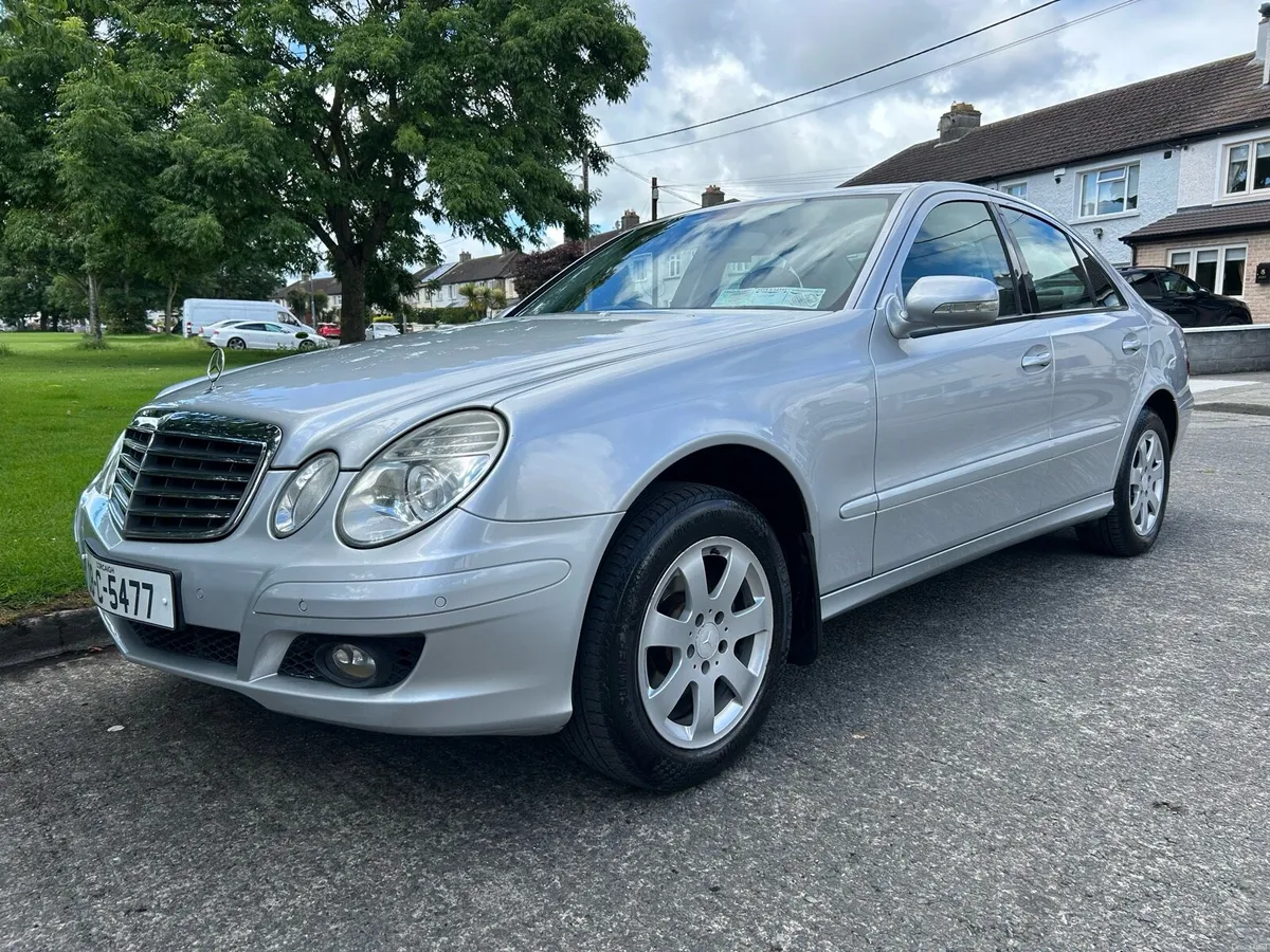 2008 Mercedes Benz E200 Auto // NCT & TAX - Image 4