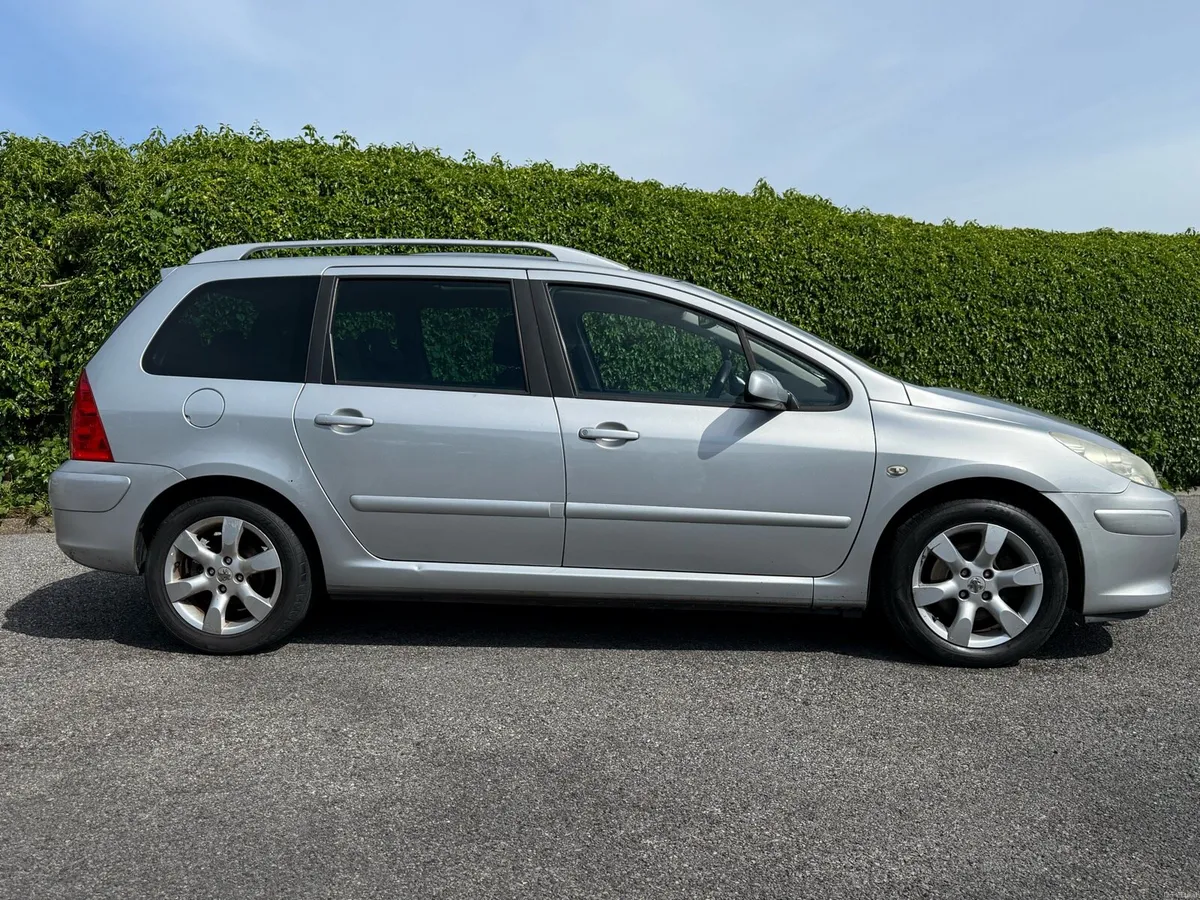 Peugeot 307 sw estate 7 seater - Image 3