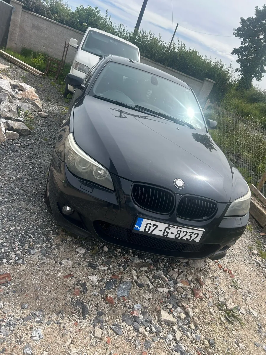 BMW 520d - Image 1