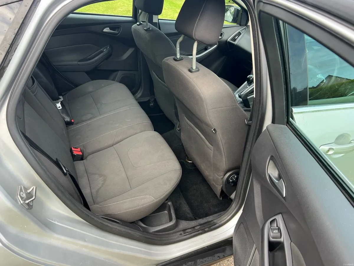 12 Ford Focus 1.6 diesel - Image 5