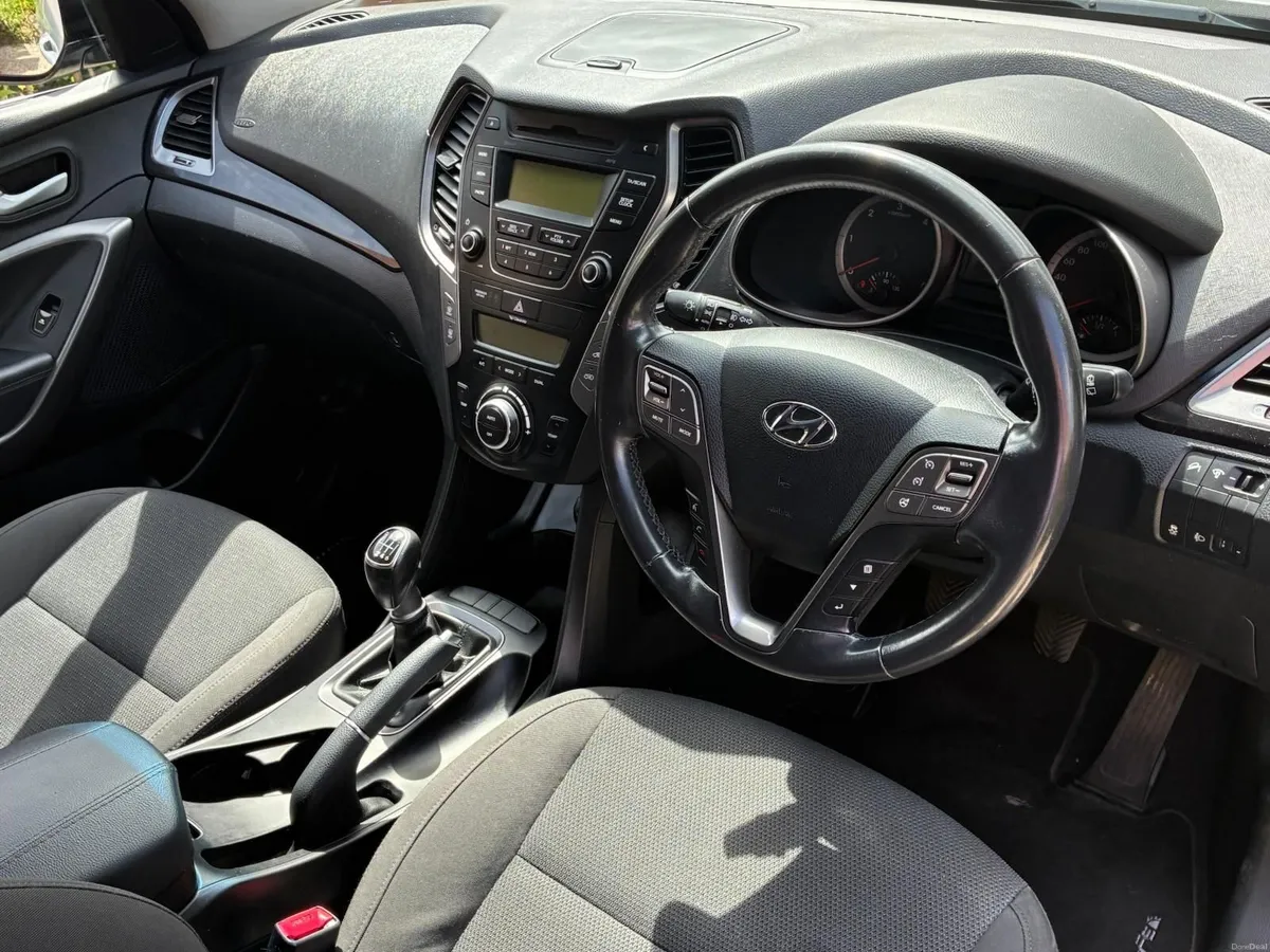 152D Santa Fe Low mileage 1 lady owner - Image 3