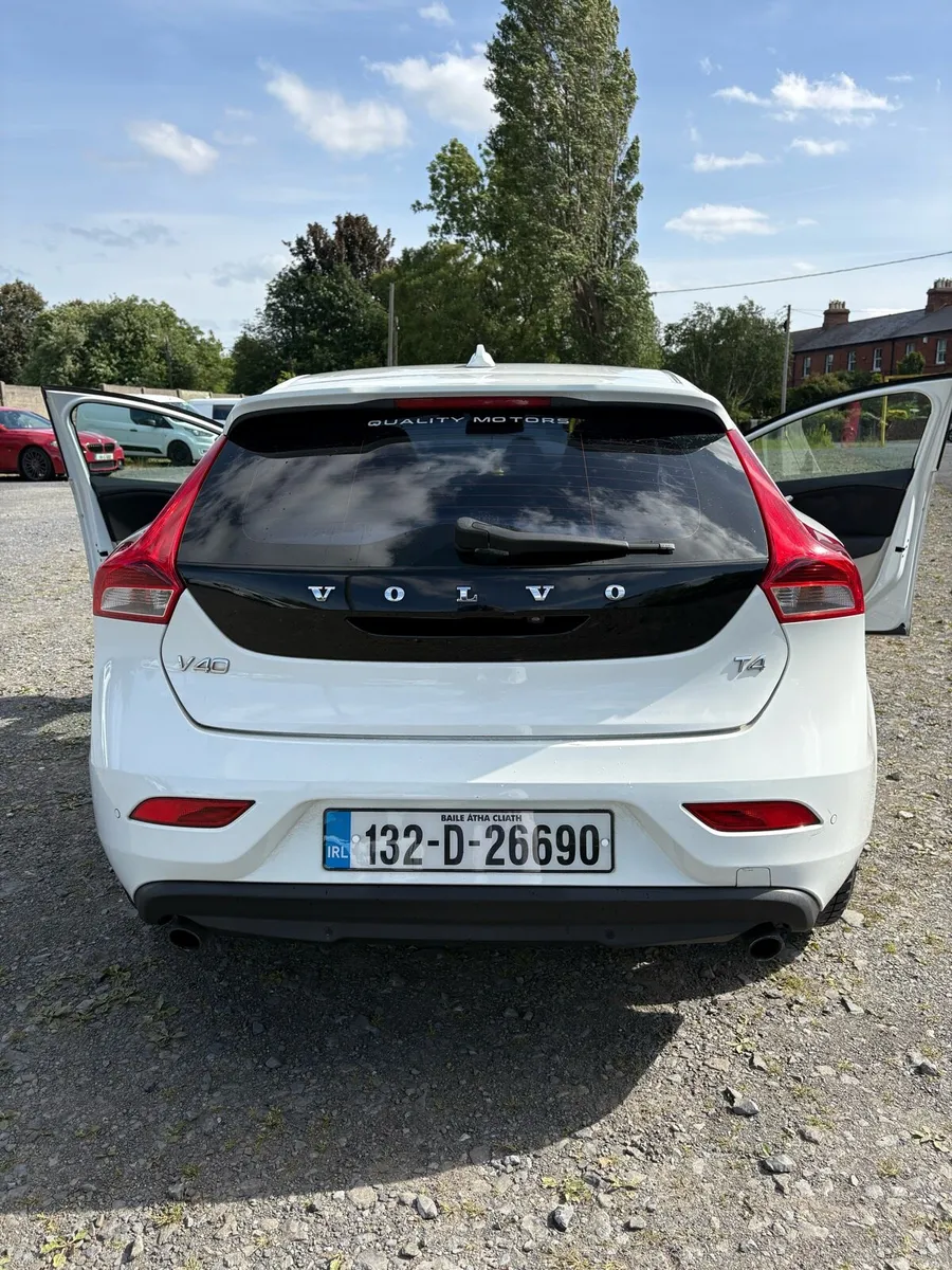 2013 Volvo V40 1.6 Petrol (132 Reg) – Low Mileage - Image 2