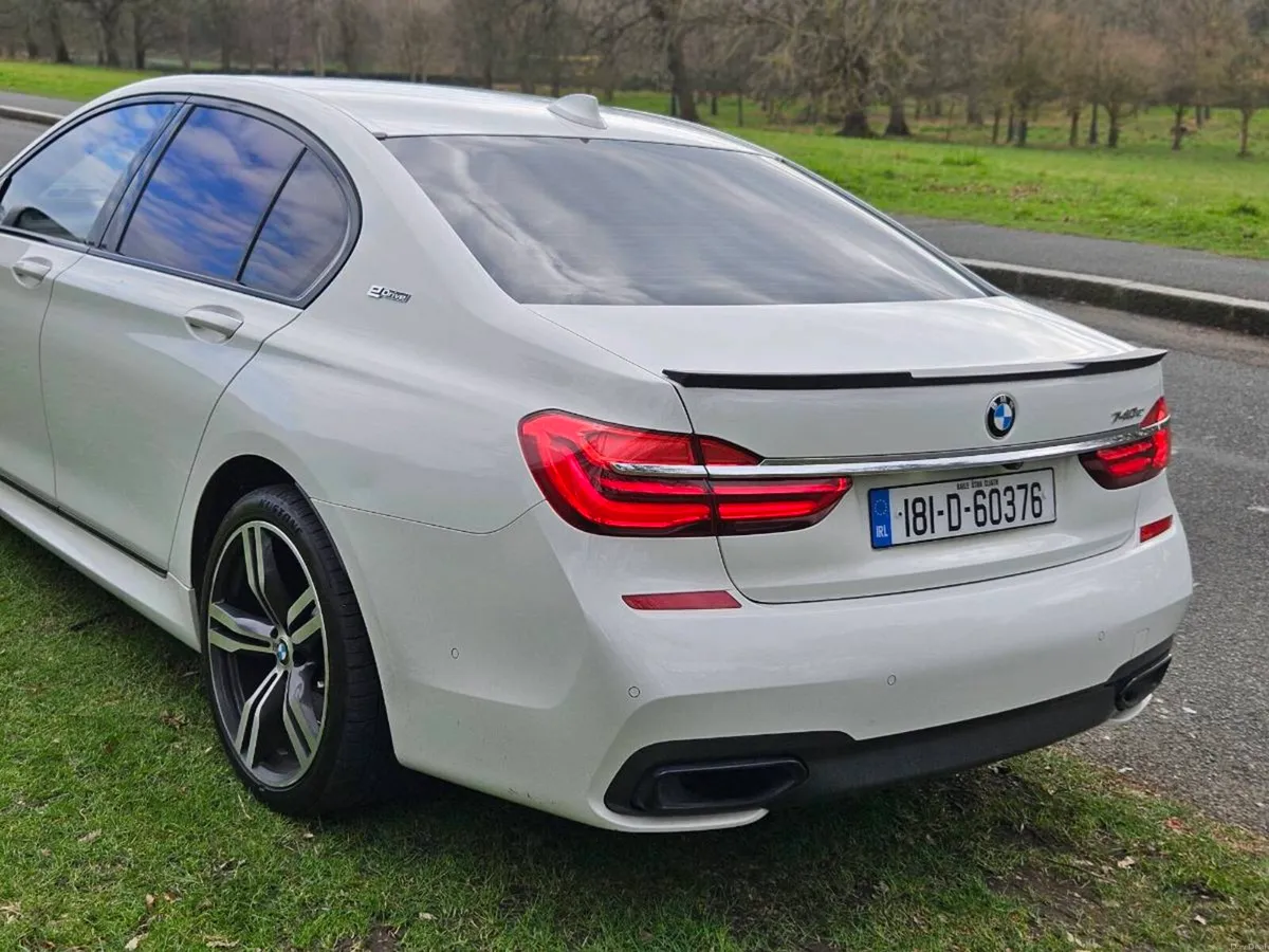 Bmw 740i 2018 - Image 3