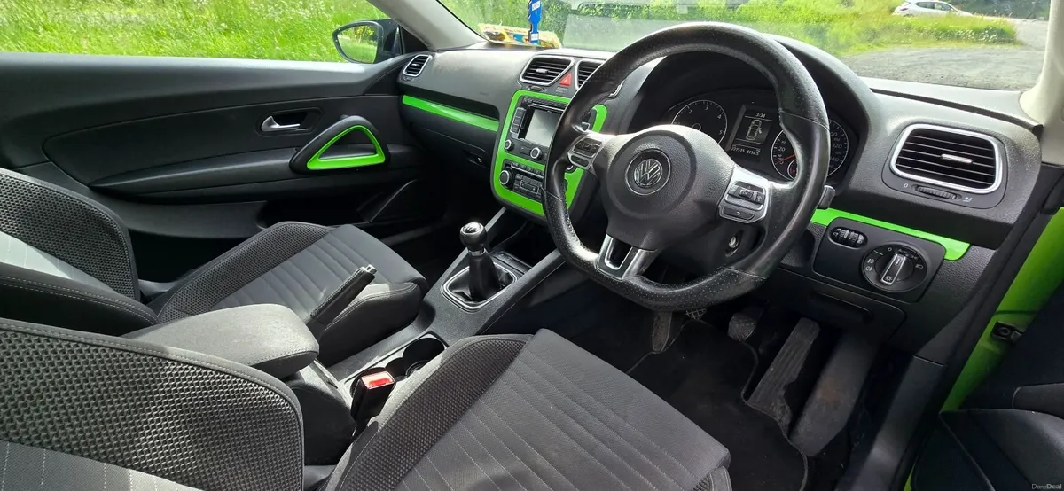 Volkswagen Scirocco 2012 - Image 2