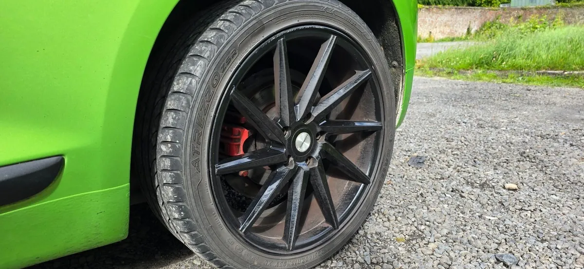 Volkswagen Scirocco 2012 - Image 4
