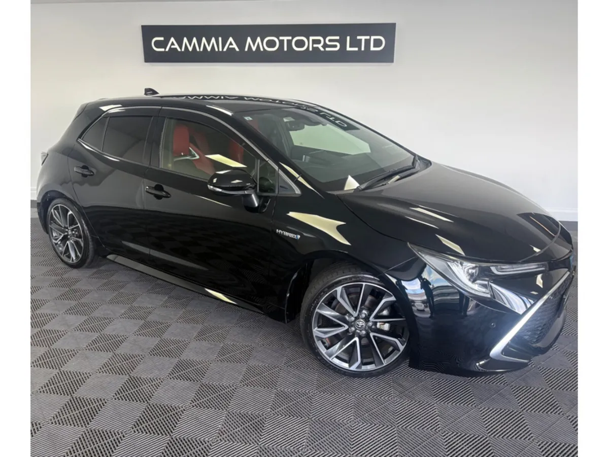 Toyota Corolla TOYOTA COROLLA 2019 1.8 PETROL HYBR - Image 1