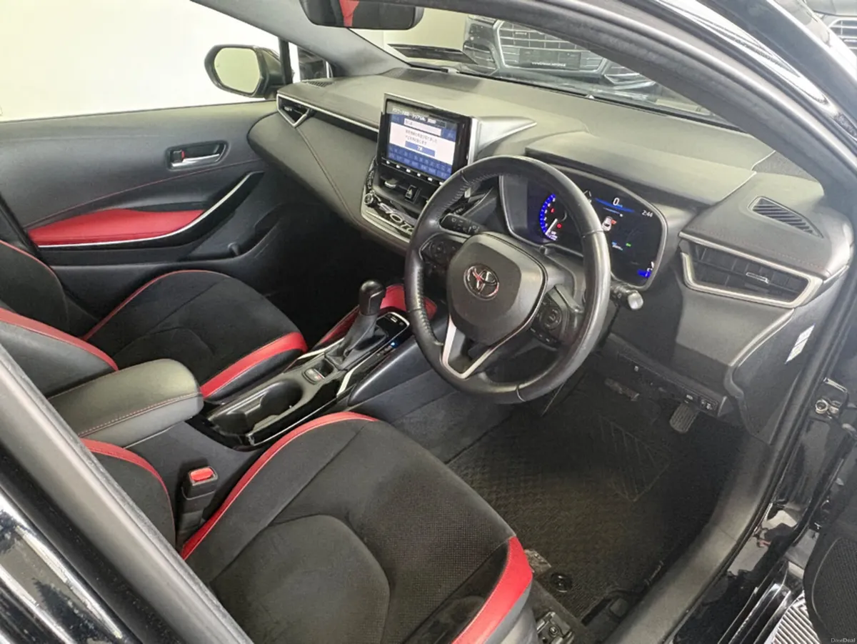 Toyota Corolla TOYOTA COROLLA 2019 1.8 PETROL HYBR - Image 6