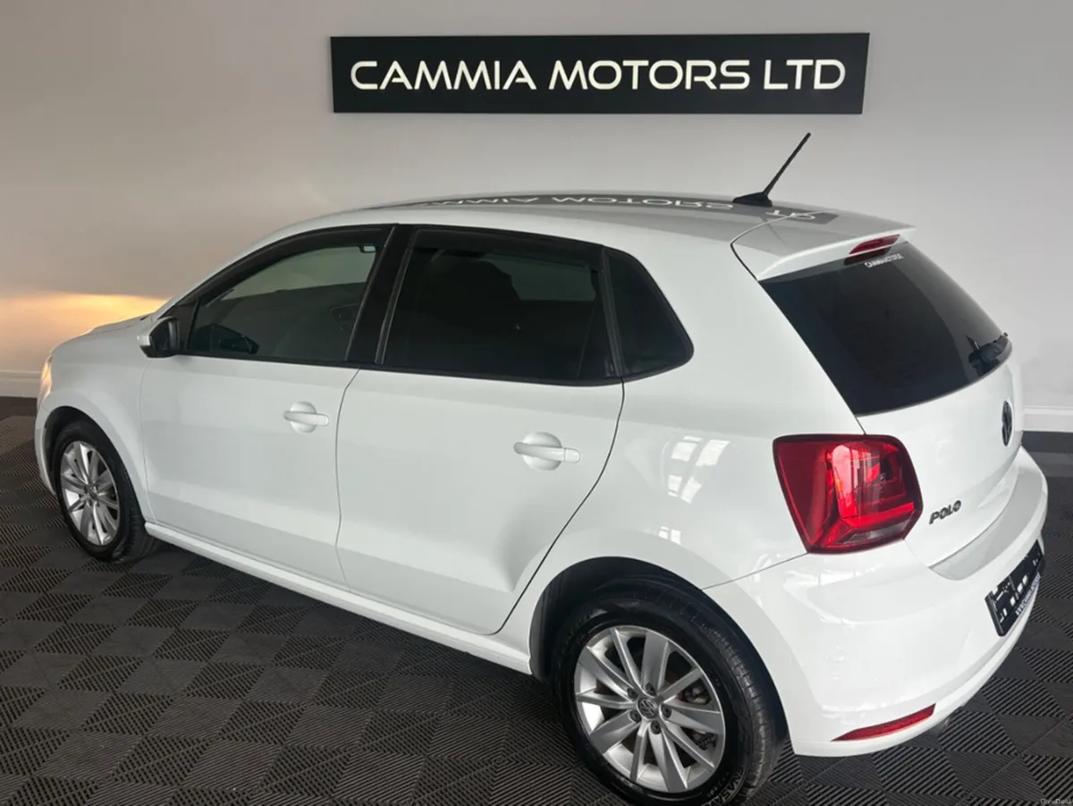 Volkswagen Polo 2017 VOLKSWAGEN POLO* AUTOMATIC TR - Image 3