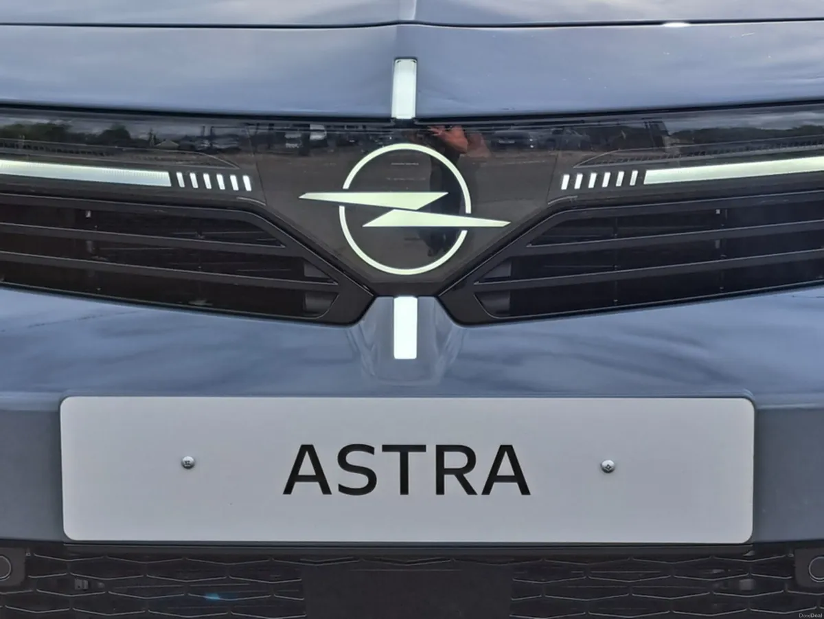 Opel Astra GS 1.2TURBO 136BHP HYBRID **NEW MODEL*5 - Image 3