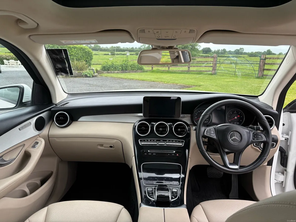 Mercedes GLC 220 - Image 3