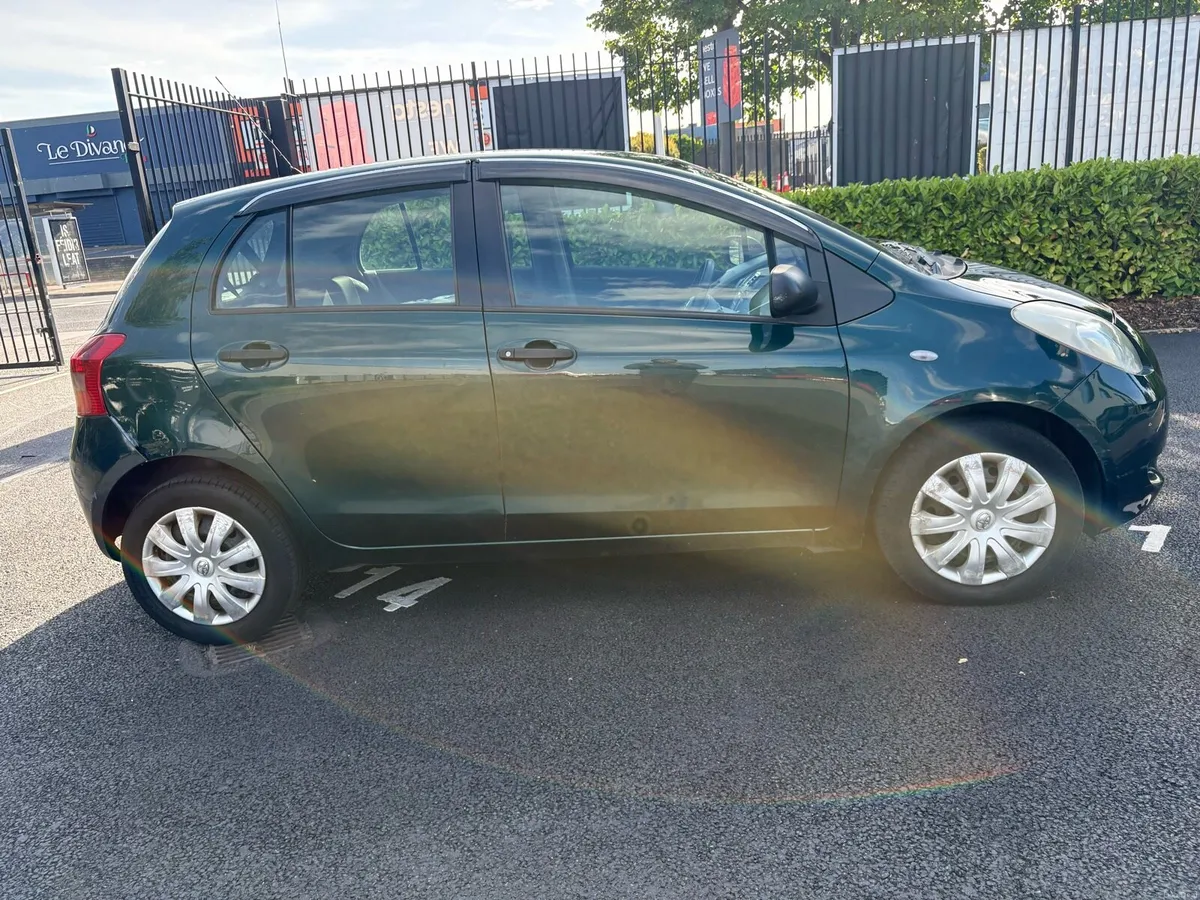 Toyota Yaris - Image 3