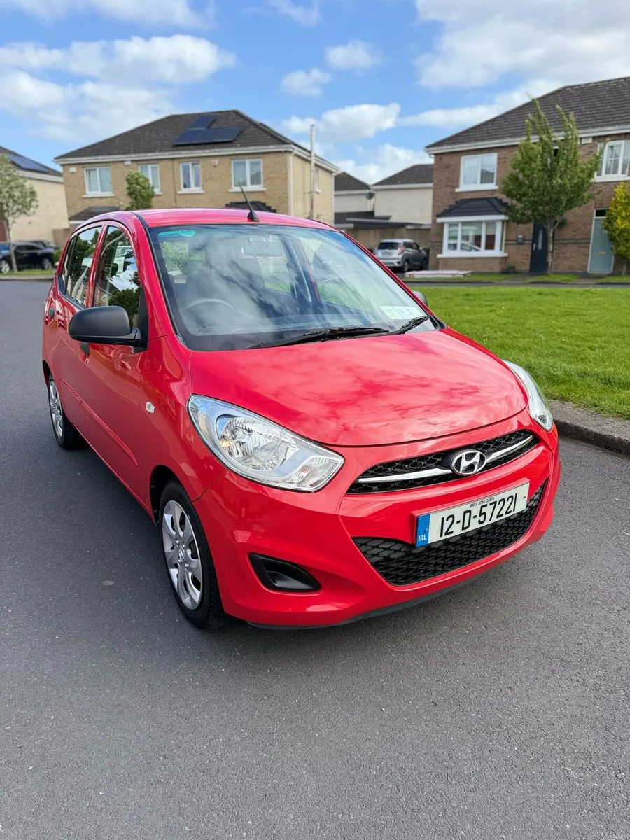 Hyundai i10   Manual - Image 1
