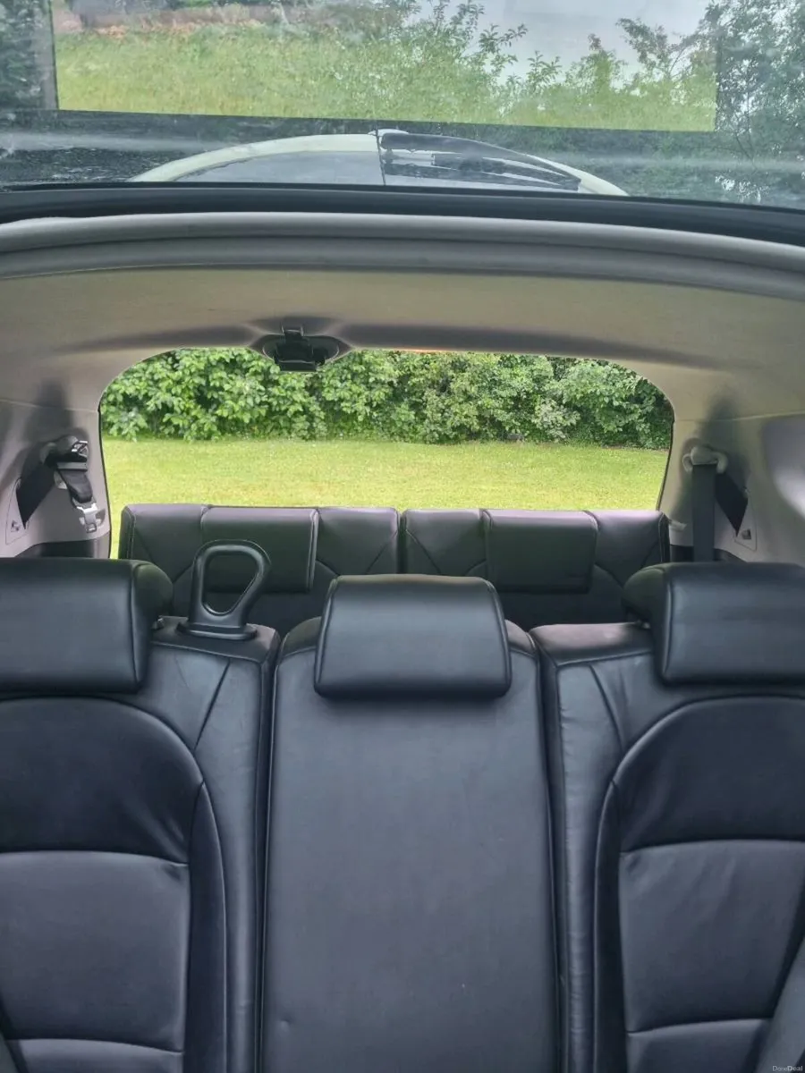 Nissan Qashqai 7 seater - Image 3
