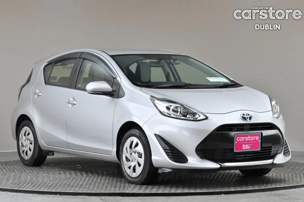 Toyota Aqua 1.5 VVT-i HYBRID **BI-TONE INT**REVERS - Image 1