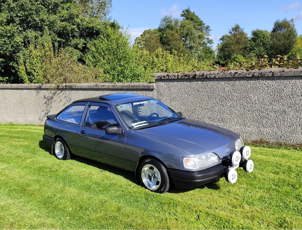 Ford Sierra - Image 1