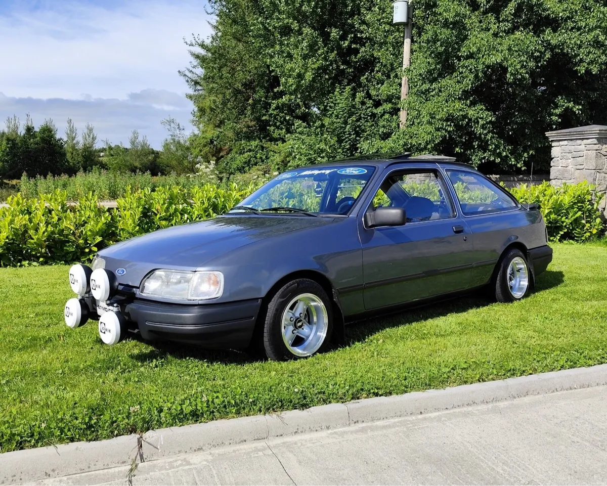Ford Sierra - Image 3