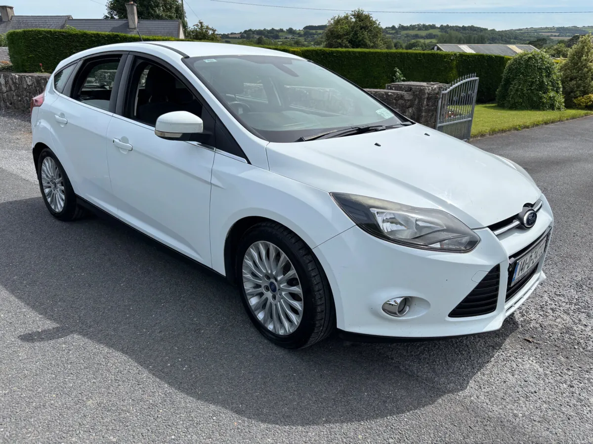 Ford Focus 2014 1.6 titanium - Image 1