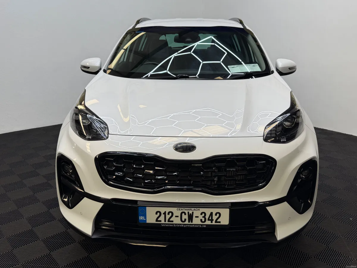 2021 Kia Sportage 1.6 Diesel Hybrid - Image 3