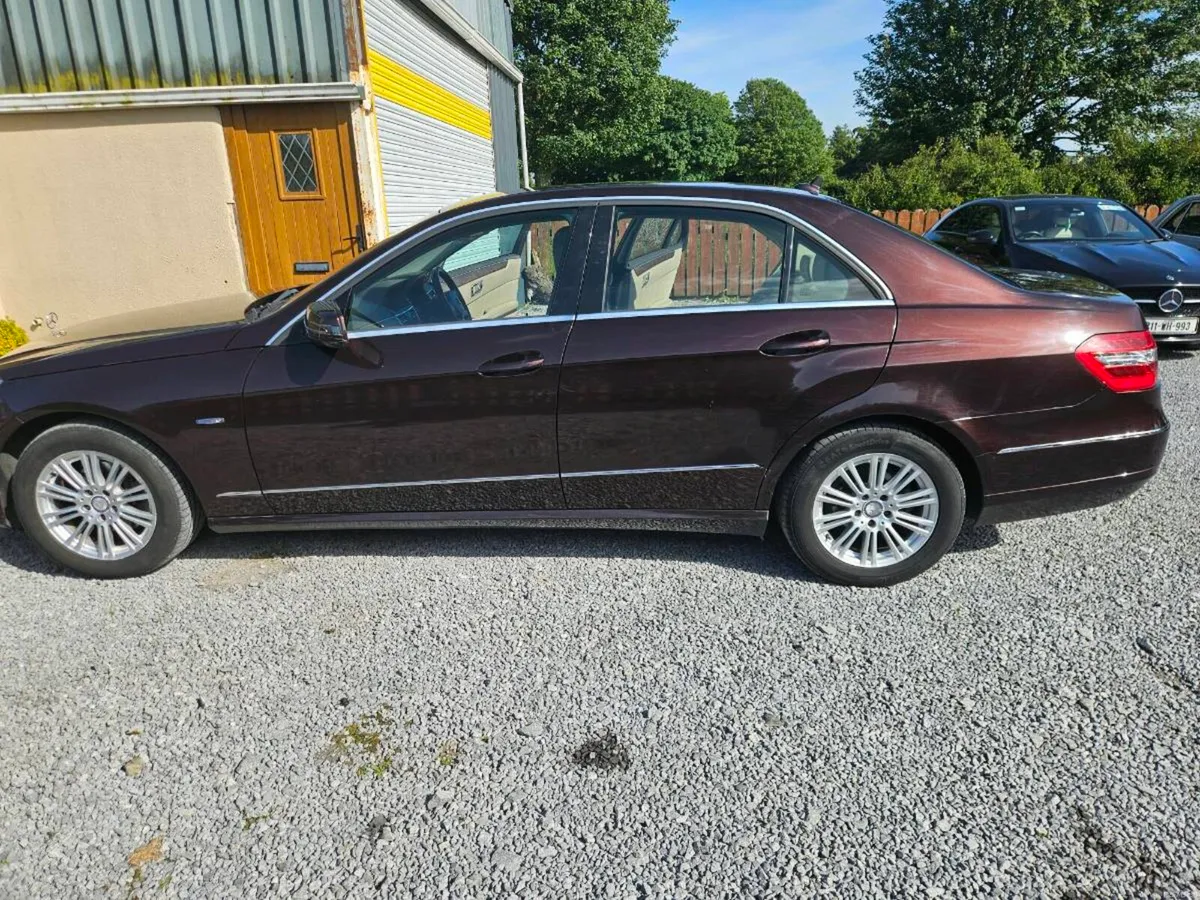 mercedes e220 cdi - Image 3