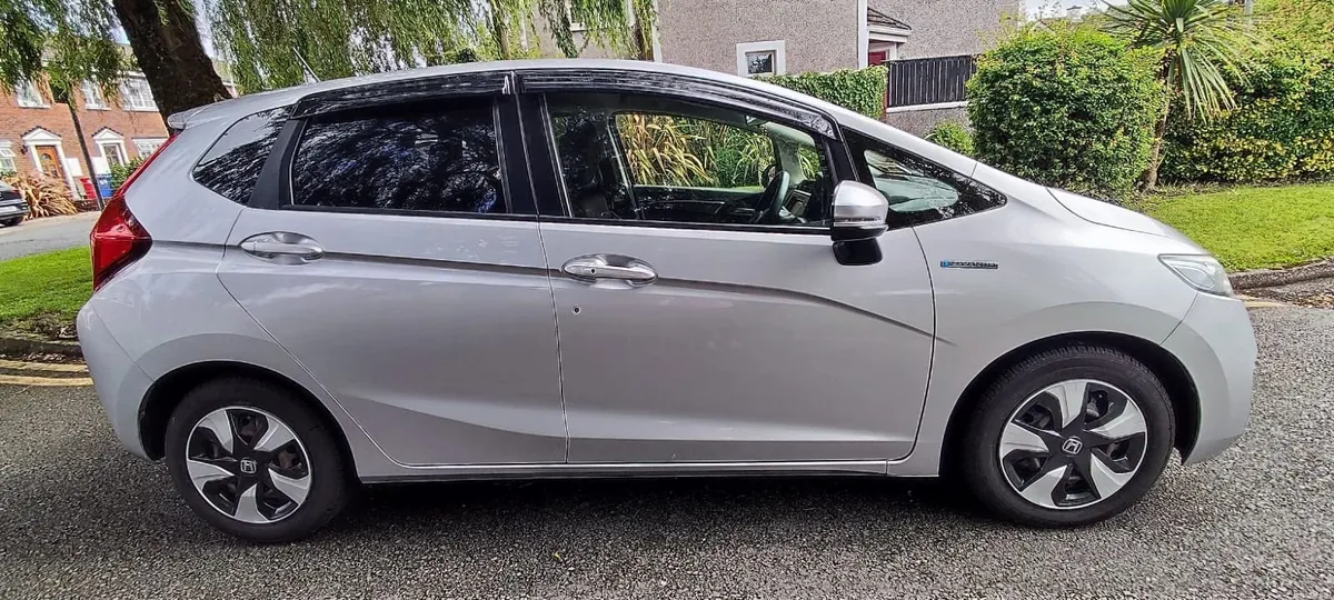 Honda Fit 2016 - Image 6