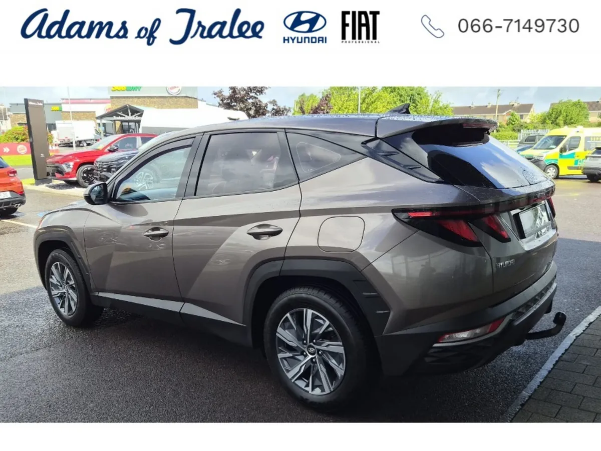 Hyundai Tucson IX35 COMFORT PLUS 5DR - Image 2
