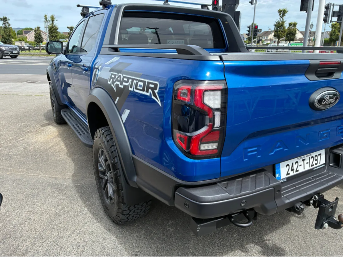 Ford Ranger 2.0 RAPTOR D/C 210PS 4X - Image 4