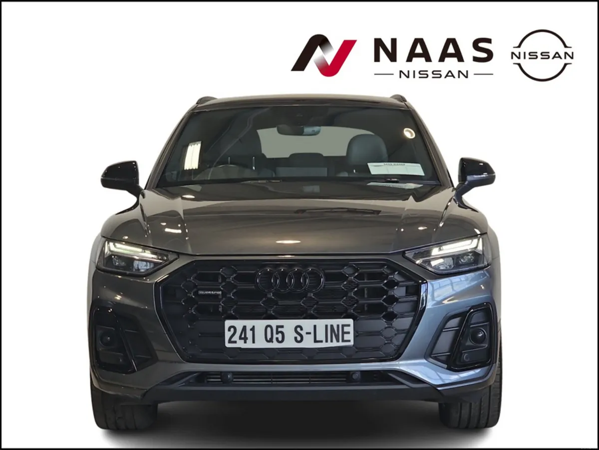 Audi Q5 S LINE BLK 50 TFSI E QUATTRO EDITION BLACK - Image 2