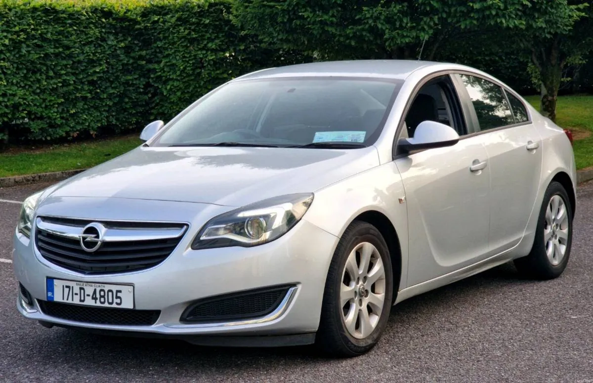2017 Opel Insignia  1.6 CDTI - Image 2