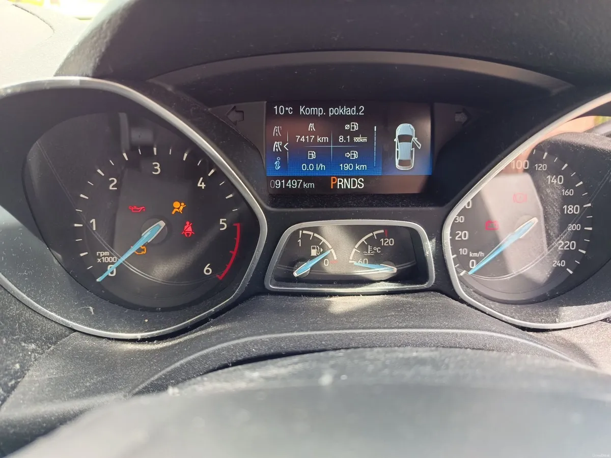 Ford C-Max 2018 automatic - Image 4