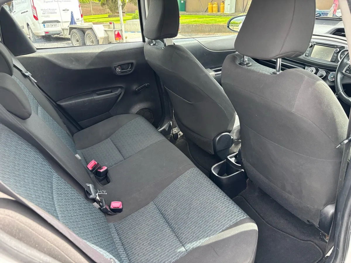 Toyota Yaris - Image 4