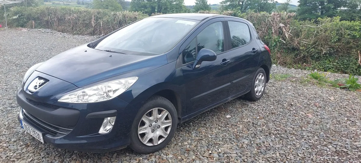 Peugeot 308 2009 - Image 2