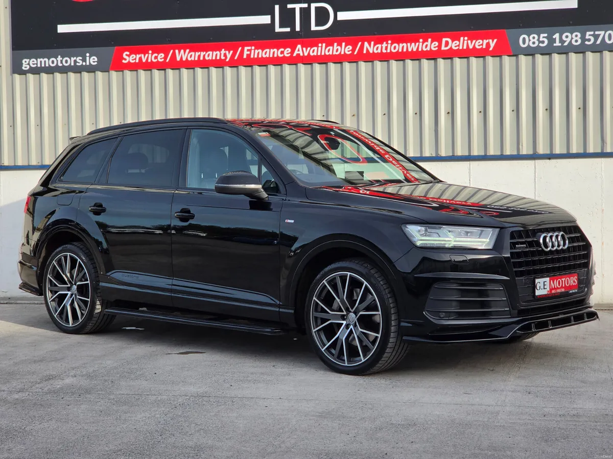 AUDI Q7 2017 BLACK EDT × MAXTON STYLING 7 SEATER - Image 3