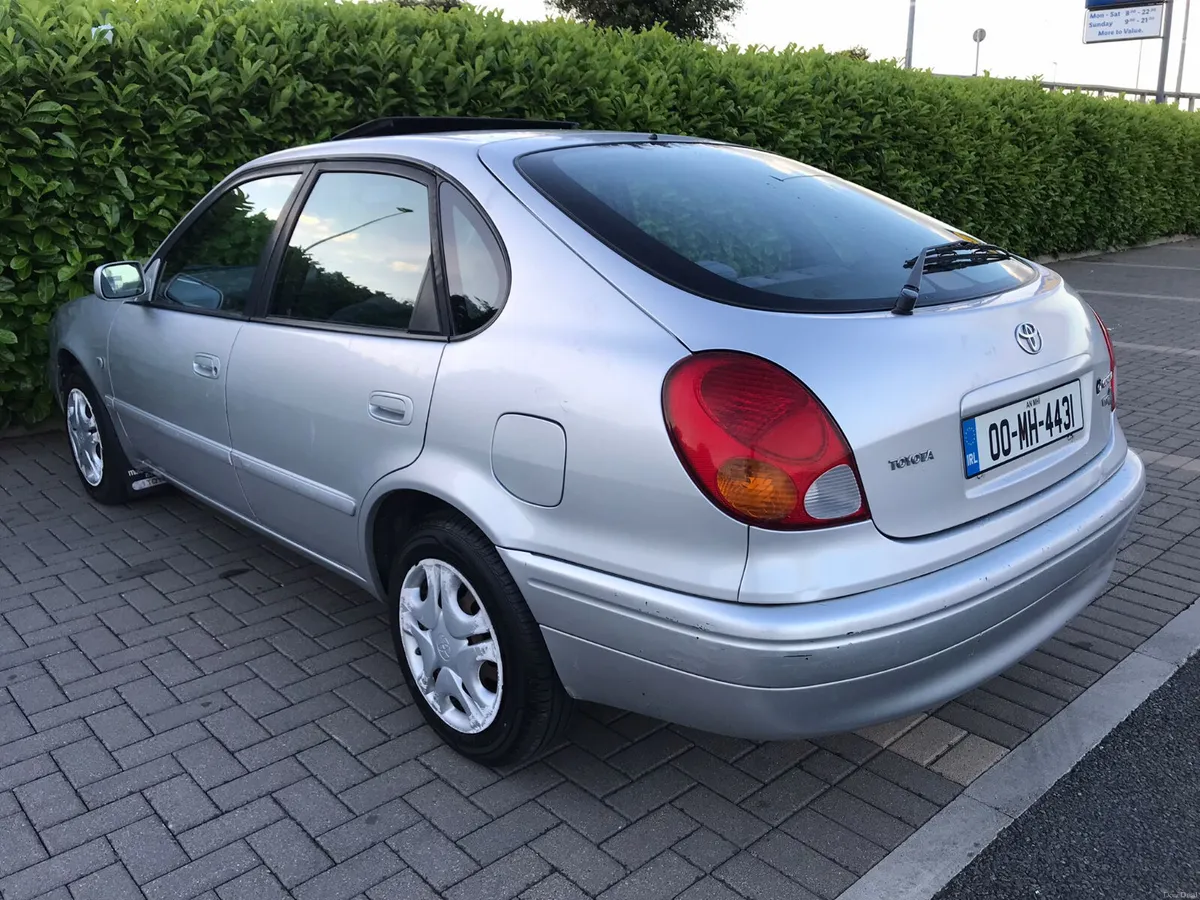 2000 TOYOTA COROLLA CLASSIC ONLY PASSED NCT 07/27 - Image 4