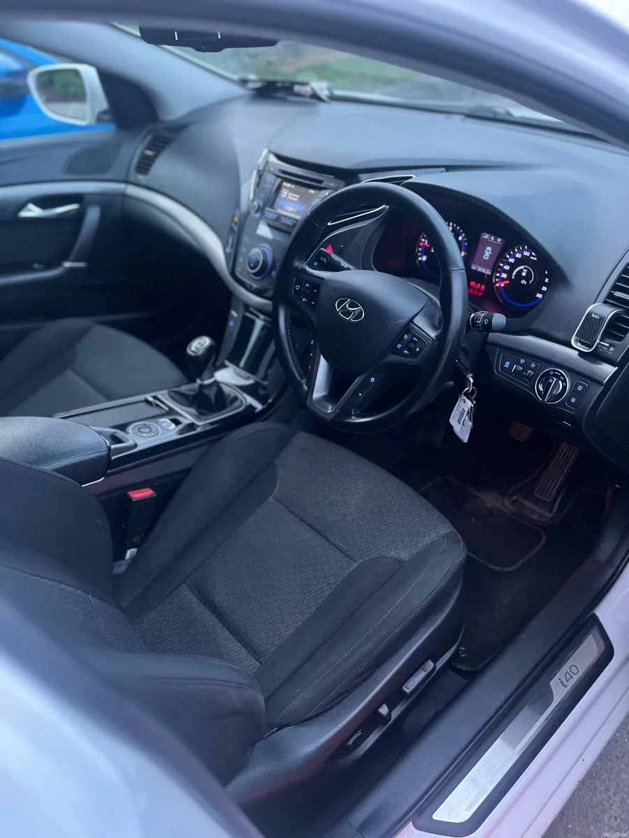Hyundai i40 1.7 2015 - Image 4