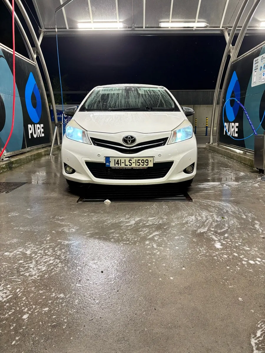 Car - Image 1