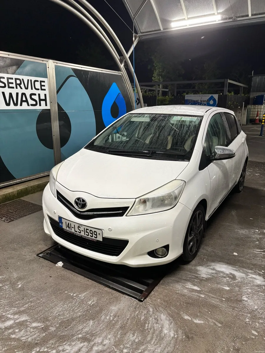 Car - Image 2