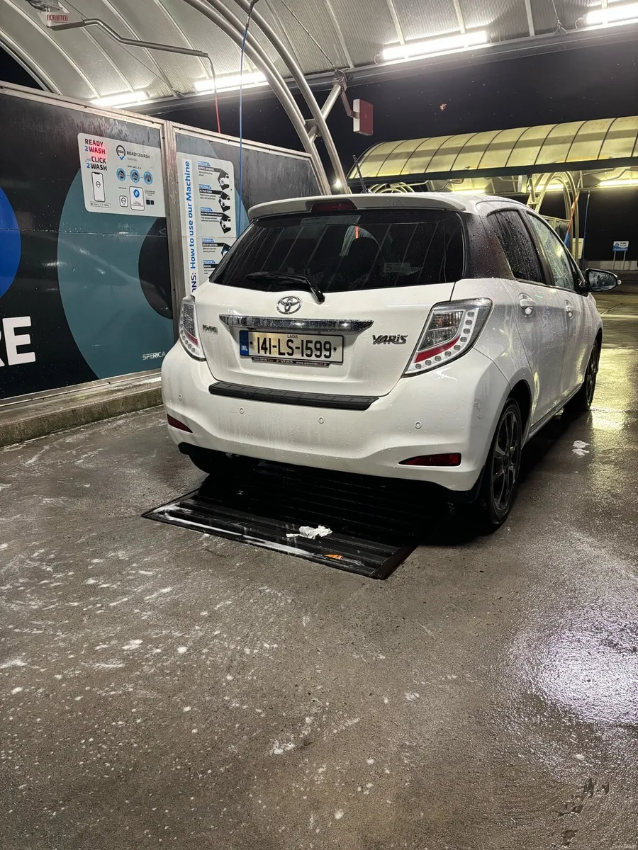 Car - Image 4
