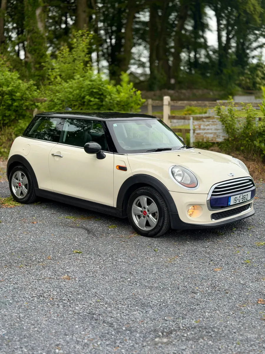 2015 Mini Cooper Auto | 81,000 KM | AUTO - Image 1