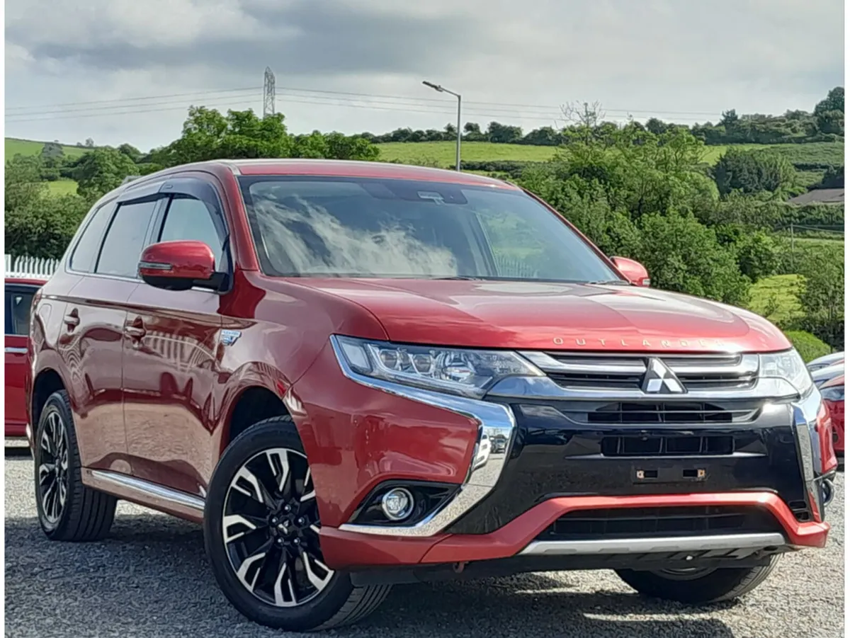 Mitsubishi Outlander 2.0L Petrol 4WD PHEV G SAFETY - Image 1