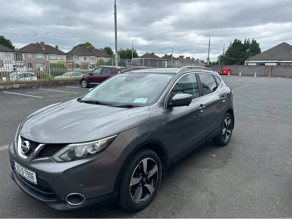 Nissan Qashqai AUTO/63000KLMS///FULL LEATHER WITH - Image 3