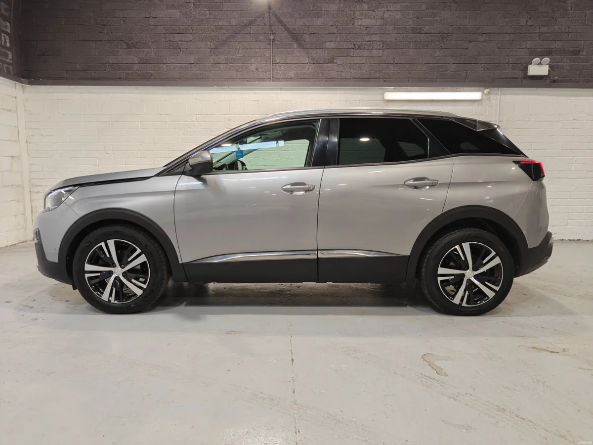 2019 PEUGEOT 3008 1.2L ALLURE LOW MILEAGE - Image 4